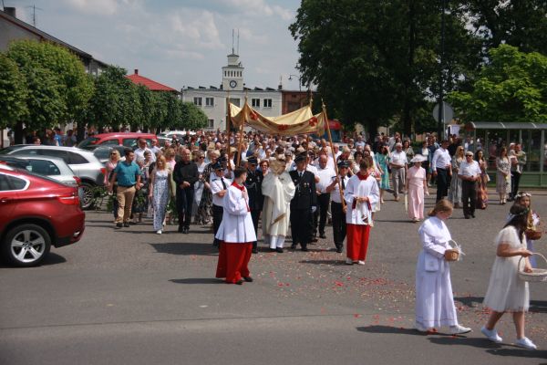 img-1333-easy-resize-com0D1CCE0F-F4FE-0BB4-4AEB-12FB49EA1CE5.jpg